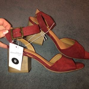Maroon Red Chunky Summer Sandal Heel